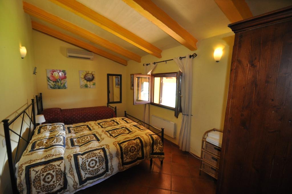 Agriturismo Il Cerrosughero Villa Scarlino Bilik gambar