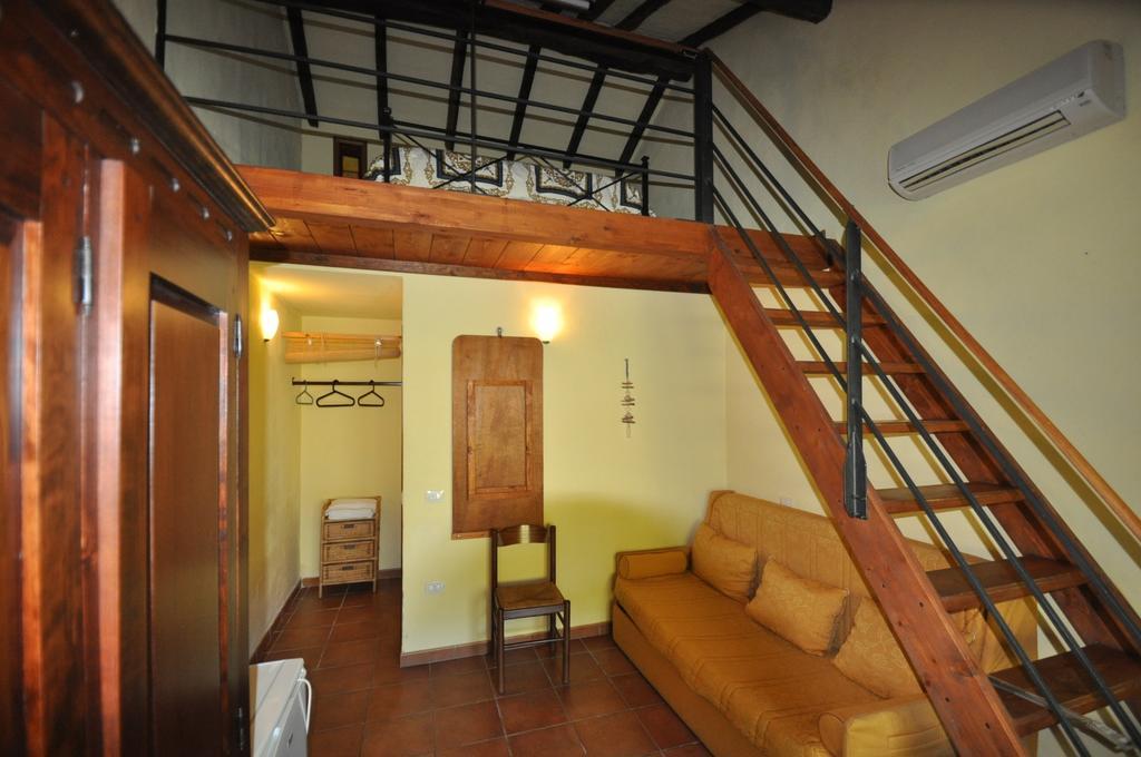 Agriturismo Il Cerrosughero Villa Scarlino Bilik gambar