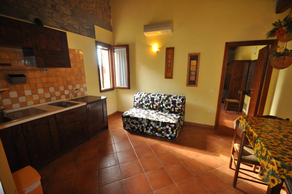 Agriturismo Il Cerrosughero Villa Scarlino Bilik gambar