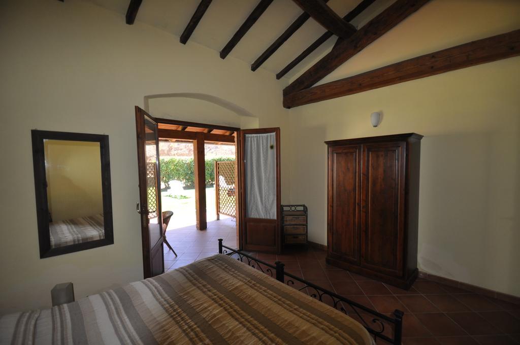 Agriturismo Il Cerrosughero Villa Scarlino Bilik gambar
